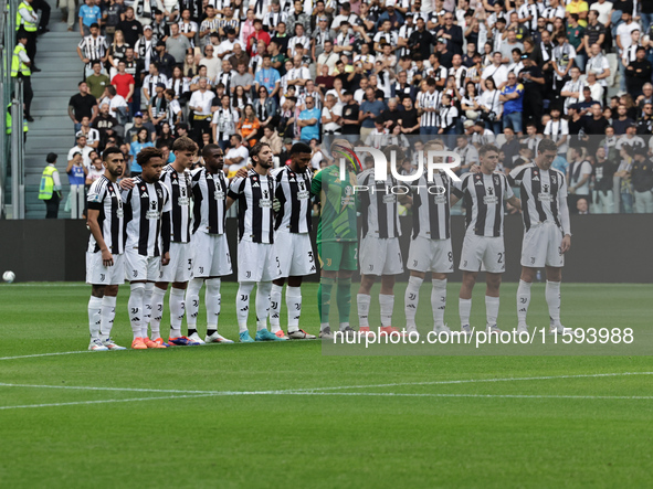 Juventus team during the Serie A 2024-2025 match between Juventus and Napoli in Turin, Italy, on September 21, 2024 