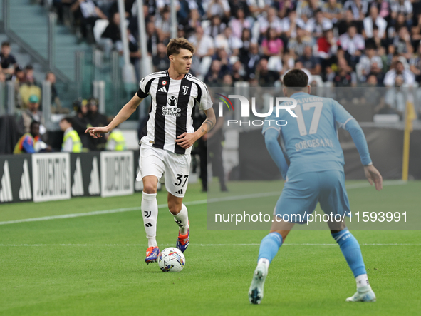 Nicolo Savona during the Serie A 2024-2025 match between Juventus and Napoli in Turin, Italy, on September 21, 2024 