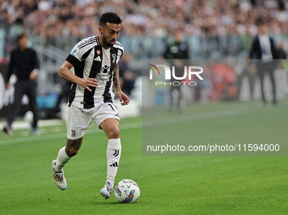 Nico Gonzalez during the Serie A 2024-2025 match between Juventus and Napoli in Turin, Italy, on September 21, 2024 