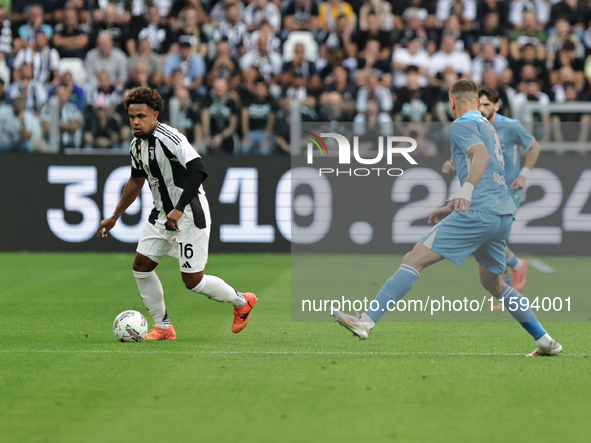 Weston McKennie during the Serie A 2024-2025 match between Juventus and Napoli in Turin, Italy, on September 21, 2024 