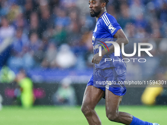 Wilfred Ndidi of Leicester City handles the ball during the Premier League match between Leicester City and Everton at the King Power Stadiu...