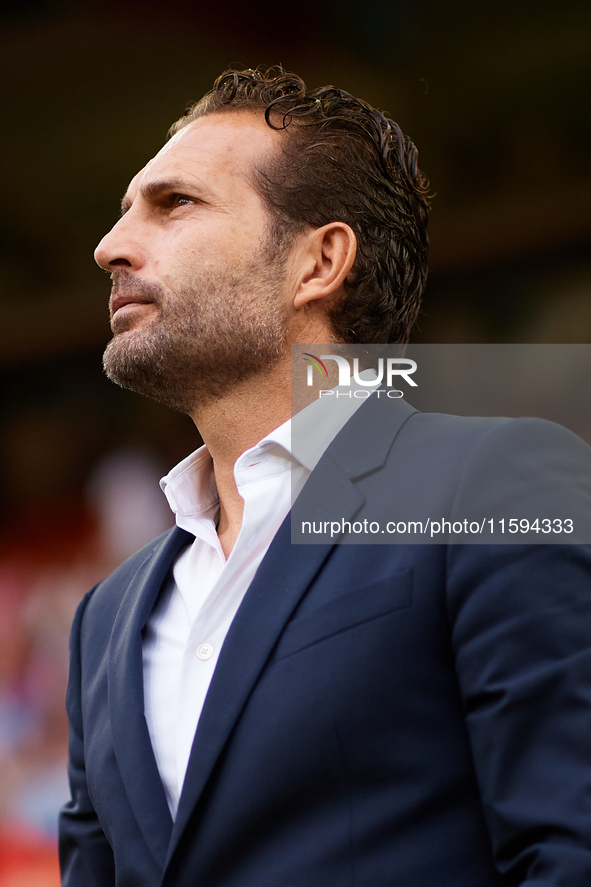 Ruben Baraja, head coach of Valencia CF, looks on prior to the LaLiga EA Sports match between Valencia CF and Girona FC at Mestalla stadium...