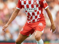 Abel Ruiz of Girona FC is in action during the LaLiga EA Sports match between Valencia CF and Girona FC at Mestalla stadium in Valencia, Spa...