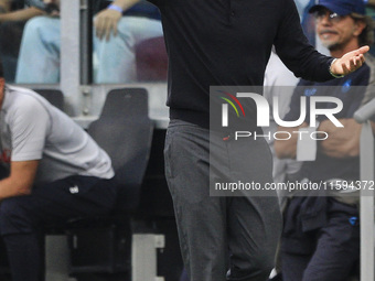 Napoli coach Antonio Conte gestures during the Serie A football match number 5 between Juventus and Napoli in Turin, Piedmont, Italy, on Sep...