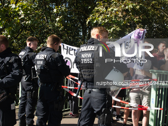 Police block the counter-protesters as thousands of people take part in the annual pro-life demonstration organized by pro-life organization...