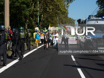 Police block the counter-protesters as thousands of people take part in the annual pro-life demonstration organized by pro-life organization...