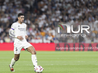 Jude Bellingham of Real Madrid is in action during the La Liga 2024/25 match between Real Madrid and Espanyol at Santiago Bernabeu Stadium i...