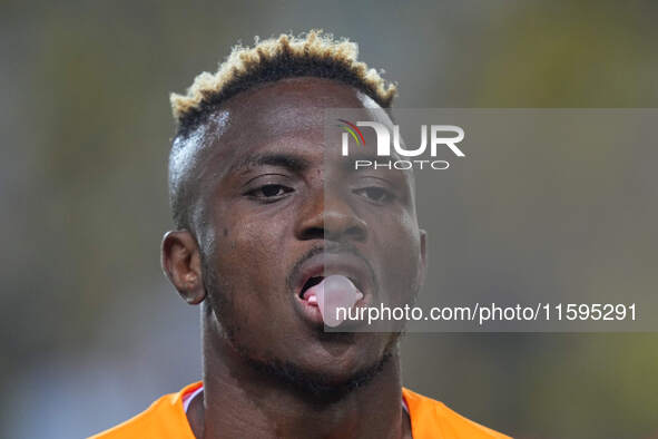 Victor Osimhen of Galatasaray  looks on before the Turkey Süper Ligue Round 5 between Fenerbahçe SK vs Galatasaray S.K., on September 21, 20...