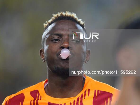 Victor Osimhen of Galatasaray  looks on before the Turkey Süper Ligue Round 5 between Fenerbahçe SK vs Galatasaray S.K., on September 21, 20...