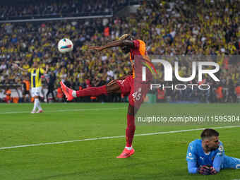 Victor Osimhen of Galatasaray  celebrate during the Turkey Süper Ligue Round 5 between Fenerbahçe SK vs Galatasaray S.K., on September 21, 2...