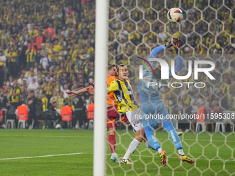 Dries Mertens of Galatasaray  scores the teams second goal during the Turkey Süper Ligue Round 5 between Fenerbahçe SK vs Galatasaray S.K.,...