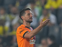 Dries Mertens of Galatasaray  celebrates the teams second goal during the Turkey Süper Ligue Round 5 between Fenerbahçe SK vs Galatasaray S....