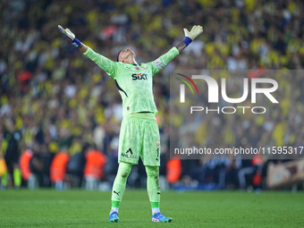 Fernando Muslera of Galatasaray  celebrate during the Turkey Süper Ligue Round 5 between Fenerbahçe SK vs Galatasaray S.K., on September 21,...