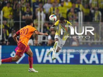 Fred of Fenerbahce  heads during the Turkey Süper Ligue Round 5 between Fenerbahçe SK vs Galatasaray S.K., on September 21, 2024. (