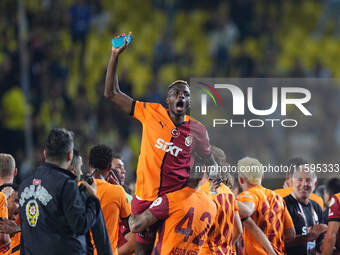 Victor Osimhen of Galatasaray  with post game celebration during the Turkey Süper Ligue Round 5 between Fenerbahçe SK vs Galatasaray S.K., o...