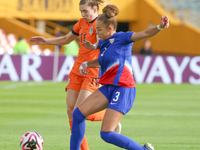 Savannah King of the United States and Diana Apollonia Remmers of the Netherlands fight for the ball during the FIFA U-20 Women's World Cup...