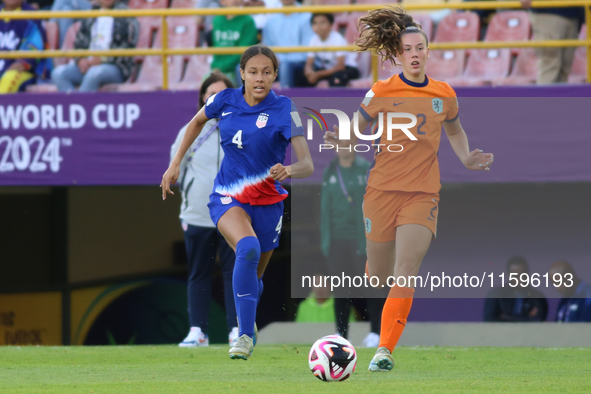 Louise van Oosten of the Netherlands controls the ball during the FIFA U-20 Women's World Cup Colombia 2024 third-place match between the Ne...