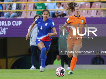 Louise van Oosten of the Netherlands controls the ball during the FIFA U-20 Women's World Cup Colombia 2024 third-place match between the Ne...