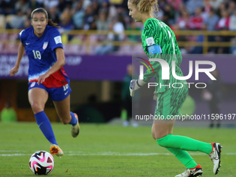 Femke Liefting of the Netherlands warms up during the FIFA U-20 Women's World Cup Colombia 2024 third-place match between the Netherlands an...