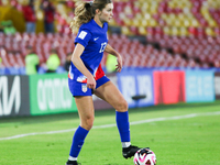 Leah Klenke of the United States controls the ball during the FIFA U-20 Women's World Cup Colombia 2024 third-place match between the Nether...