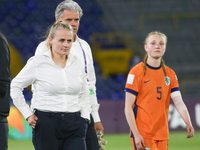 Roos Kwakkenbos, coach of the Netherlands, and Femke Liefting during the FIFA U-20 Women's World Cup Colombia 2024 third-place match between...