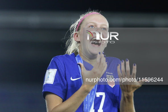 Maddie Dahlien of the United States celebrates victory during the FIFA U-20 Women's World Cup Colombia 2024 third-place match between the Ne...