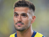 Dusan Tadic of Fenerbahce  looks on during the Turkey Süper Ligue Round 5 between Fenerbahçe SK vs Galatasaray S.K., on September 21, 2024....