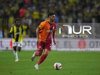 Kaan Ayhan of Galatasaray  controls the ball during the Turkey Süper Ligue Round 5 between Fenerbahçe SK vs Galatasaray S.K., on September 2...