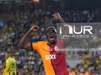 Victor Osimhen of Galatasaray  celebrate during the Turkey Süper Ligue Round 5 between Fenerbahçe SK vs Galatasaray S.K., on September 21, 2...