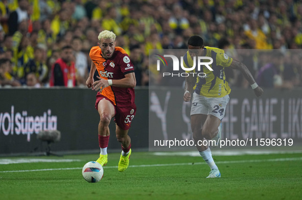 Barış Alper Yılmaz of Galatasaray  controls the ball during the Turkey Süper Ligue Round 5 between Fenerbahçe SK vs Galatasaray S.K., on Sep...