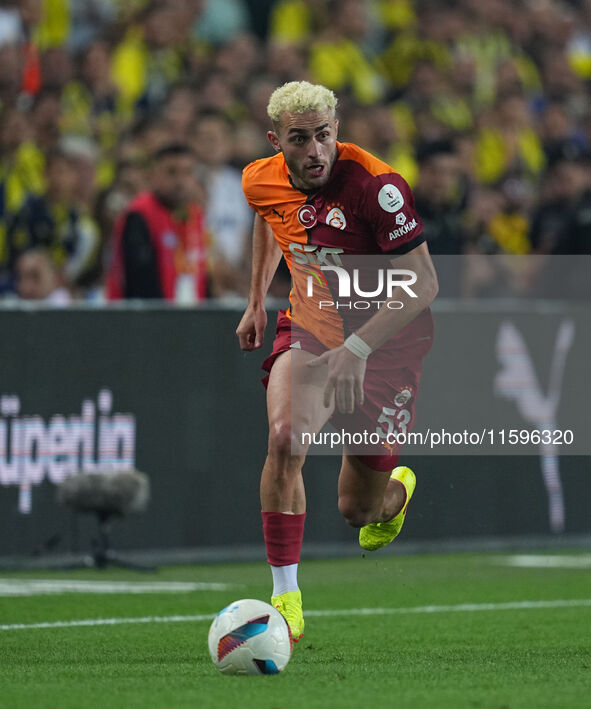 Barış Alper Yılmaz of Galatasaray  controls the ball during the Turkey Süper Ligue Round 5 between Fenerbahçe SK vs Galatasaray S.K., on Sep...