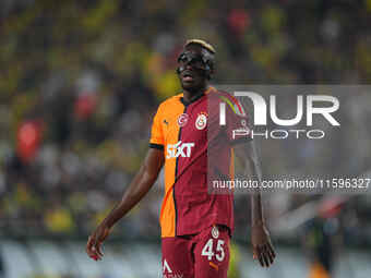 Victor Osimhen of Galatasaray  looks on during the Turkey Süper Ligue Round 5 between Fenerbahçe SK vs Galatasaray S.K., on September 21, 20...