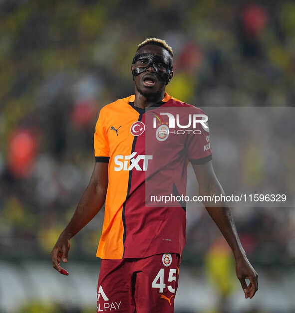 Victor Osimhen of Galatasaray  looks on during the Turkey Süper Ligue Round 5 between Fenerbahçe SK vs Galatasaray S.K., on September 21, 20...