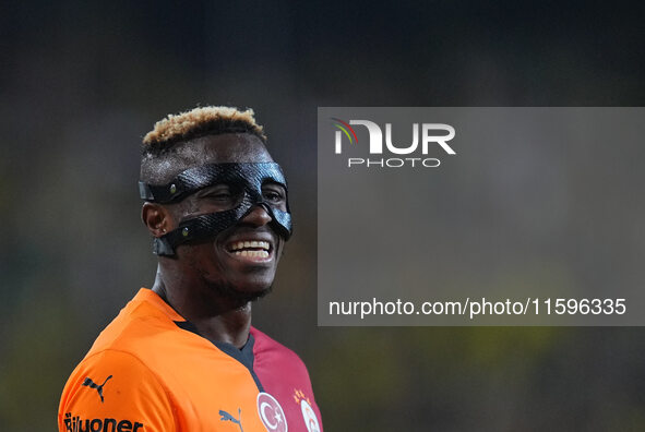 Victor Osimhen of Galatasaray  gestures during the Turkey Süper Ligue Round 5 between Fenerbahçe SK vs Galatasaray S.K., on September 21, 20...