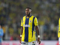 Fred of Fenerbahce  looks on during the Turkey Süper Ligue Round 5 between Fenerbahçe SK vs Galatasaray S.K., on September 21, 2024. (