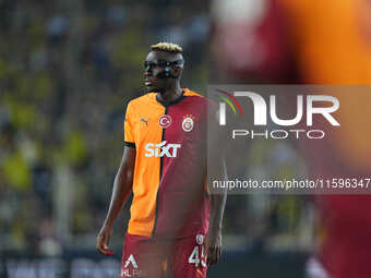 Victor Osimhen of Galatasaray  looks on during the Turkey Süper Ligue Round 5 between Fenerbahçe SK vs Galatasaray S.K., on September 21, 20...