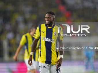 Fred of Fenerbahce  looks on during the Turkey Süper Ligue Round 5 between Fenerbahçe SK vs Galatasaray S.K., on September 21, 2024. (