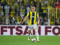 Çağlar Söyüncü of Fenerbahce  controls the ball during the Turkey Süper Ligue Round 5 between Fenerbahçe SK vs Galatasaray S.K., on Septembe...