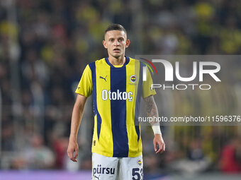 Sebastian Szymański of Fenerbahce  looks on during the Turkey Süper Ligue Round 5 between Fenerbahçe SK vs Galatasaray S.K., on September 21...