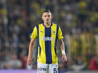 Sebastian Szymański of Fenerbahce  looks on during the Turkey Süper Ligue Round 5 between Fenerbahçe SK vs Galatasaray S.K., on September 21...