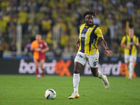 Allan Saint-Maximin of Fenerbahce  controls the ball during the Turkey Süper Ligue Round 5 between Fenerbahçe SK vs Galatasaray S.K., on Sep...