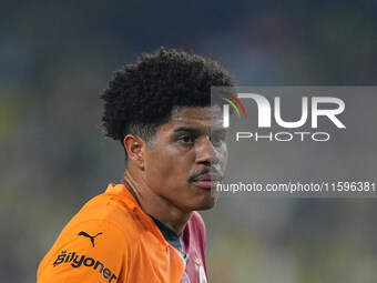 Gabriel Sara of Galatasaray  looks on during the Turkey Süper Ligue Round 5 between Fenerbahçe SK vs Galatasaray S.K., on September 21, 2024...