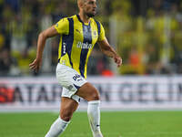 Sofyan Amrabat of Fenerbahce  controls the ball during the Turkey Süper Ligue Round 5 between Fenerbahçe SK vs Galatasaray S.K., on Septembe...