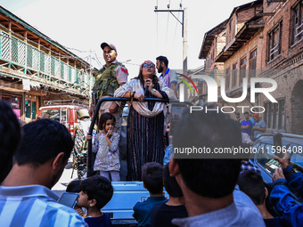 Kashmiri Pandit woman and Independent candidate for Sopore Assembly Constituency, Aarti Nehru campaigns in Sopore, Jammu and Kashmir, India,...