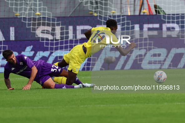 Danilo Cataldi of ACF Fiorentina and Boulaye Dia of SS Lazio ,battle for the ball during the Italian Serie A football match between ACF Fior...