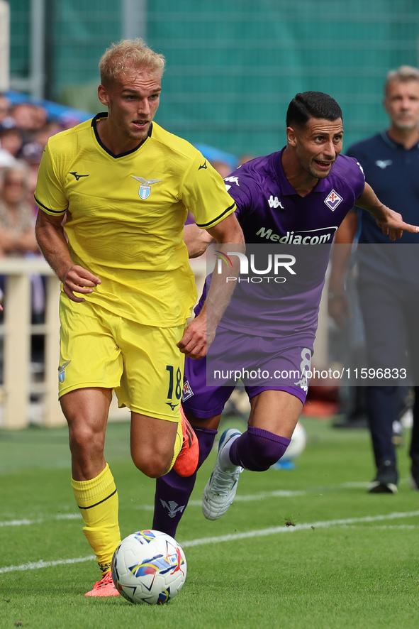 Gustav Isaksen of SS Lazio controls the ball during  the Italian Serie A football match between ACF Fiorentina and SS Lazio ,on September 22...