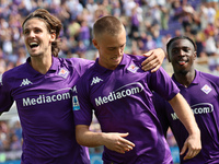 Albert Gudmundsson of ACF Fiorentina celebrates after scoring his team's goal during the Italian Serie A football match between ACF Fiorenti...