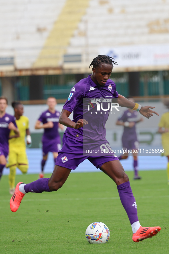 Christian Kouamè of ACF Fiorentina controls the ball during the Italian Serie A football match between ACF Fiorentina and SS Lazio ,on Septe...