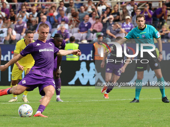 Albert Gudmundsson of ACF Fiorentina controls the ball during the Italian Serie A football match between ACF Fiorentina and SS Lazio ,on Sep...