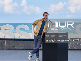 Julian Lopez attends the photocall of the film ''Los Destellos'' during the 72nd San Sebastian International Film Festival in San Sebastian,...